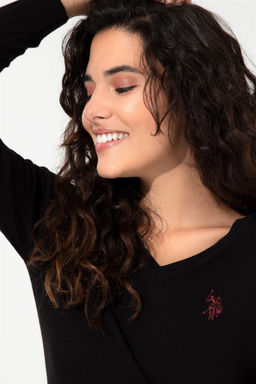 U. S. Polo Assn Женский черный базовый свитер с v-образным вырезом - U.s. polo assn фото 8