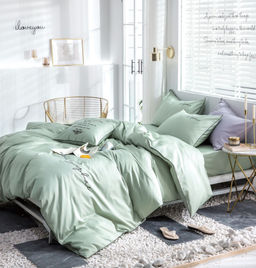 КПБ Mency Winni однотонный с вышивкой на резинке по кругу MENWOV015 Евро