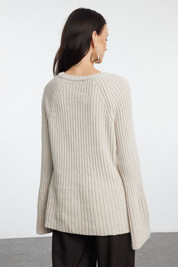 More Sustainable Tas Genis Kal?p Peplum Detayl? Pamuklu Triko Kazak TWOAW25KZ00305