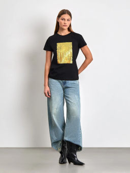 ЕМКА / Базовая футболка с золотым принтом, 100% хлопок - Emka фото 3