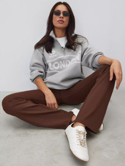 Спортивные брюки клеш