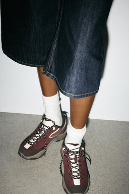 ELASTIC TRAINERS