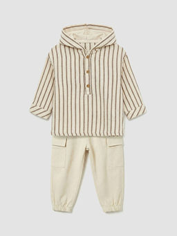 ?izgili Erkek Bebek Kap??onlu ?st ve Pantolon Tak?m