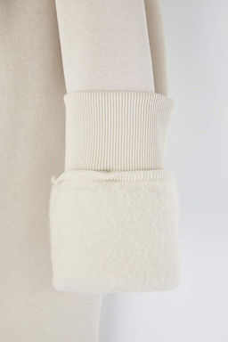 Teen Tas Kal?n Ici Polarl? Oversize Genis Kesim Pankek Bask?l? Orme Sweatshirt TWOAW26SW00156 - Trendyolmilla фото 3