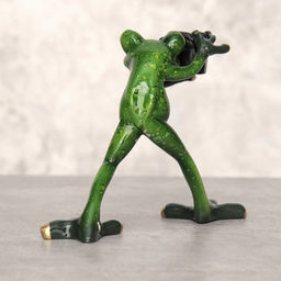 Фигурка Лягушка фотограф 13 см / YX6060DH /уп 24/ - ГалеонТрейд фото 2