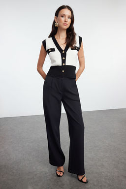 TRENDYOLMILLA Ekru Cep Detayl? V Yaka Fitted Yelek TWOAW25YE00029  фото 7