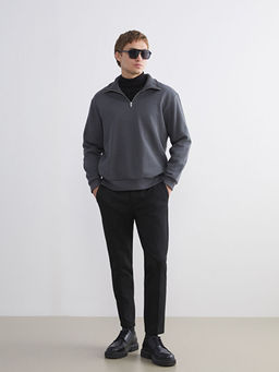 Dik Yaka Erkek Sweatshirt