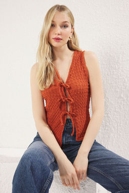 Ekru Dokulu Fitted/Vucuda Oturan Baglama Detayl? Esnek Orme Bluz TWOSS25BZ00123 - Trendyolmilla фото 7