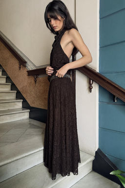 HALTERNECK LACE DRESS WITH SPARKLES