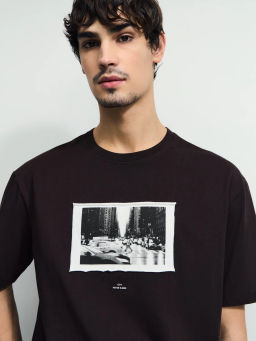 Футболка с нашивкой на груди / Zarina  фото 6