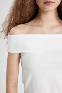 Приталенная футболка с открытыми плечами и короткими рукавами - Defacto фото 8