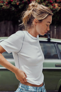 SHORT SLEEVE KNIT TOP WITH PIPING - Zara фото 3