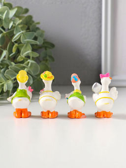 Набор фигурок 4 шт. «Гусятки в ярких нарядах», полистоун, 2.5×2.5×5.5 см