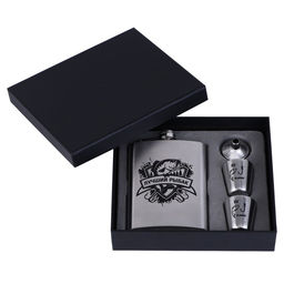 Подарочный набор «Лучший рыбак», 4 в 1, фляжка 240 мл, стопка 30 мл, воронка, 2.5×3.5 см