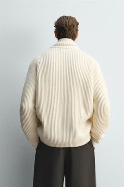 LIMITED EDITION TEXTURED CARDIGAN - Zara фото 3