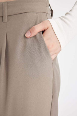 Широкие брюки стандартной длины с высокой талией и двойными карманами - Defacto фото 5