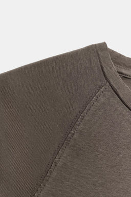 CAMISETA EFECTO LAVADO MANGA RANGL?N / Vis?n - Zara фото 9