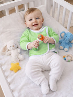 Кофточкараспашонка салатовая