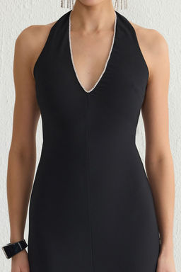 Siyah Vucuda Oturan Tas Aksesuar Detayl? S?k Abiye Gece Mezuniyet Elbisesi TPRSS25EL00047 - Trendyolmilla фото 5