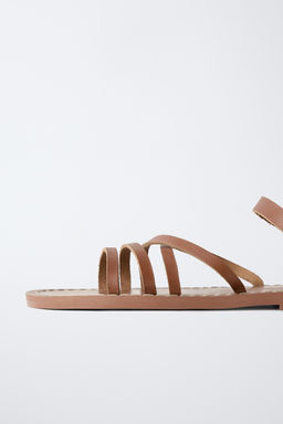 SANDALIA TIRAS PIEL / Marr?n