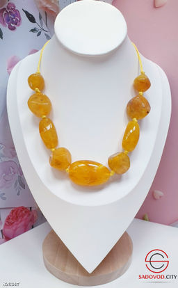 Колье женское на шею из камней