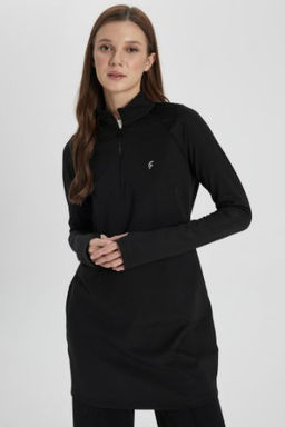 DeFactoFit Long Fit Dik Yaka Bask?l? Sporcu Uzun Kollu Tisort