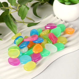 Декоративные камни 100г светящиеся / XM-79 /уп 200/ пластик - Галеонтрейд фото 3