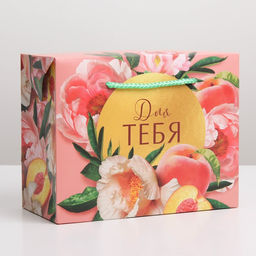 Пакеткоробка Flower, 23 18 11 см