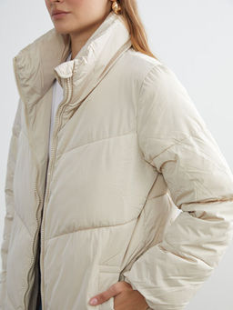 Dik Yaka Kad?n ?i?me Mont