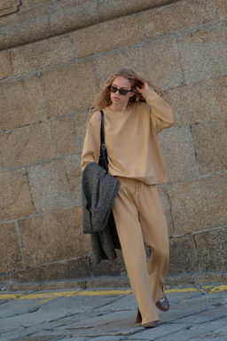 INTERLOCK SWEATSHIRT