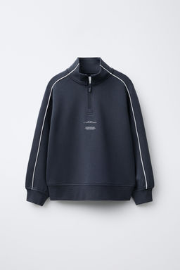 SWEATSHIRT WITH CONTRAST PIPING AND SLOGAN