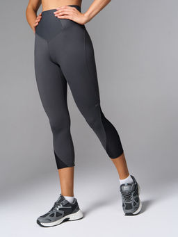 Моделирующие укороченные леггинсы 7/8 - NEVERLATE фото 2