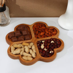 Менажница авторская Adelica Сердце, 4 секции, 22?22?1.8 см, дерево берёза, пропитана минеральным маслом, коричневая  фото 3