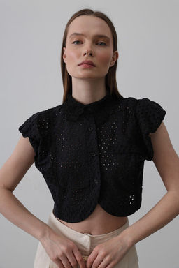Siyah %100 Pamuk Brode Kolsuz Crop Gomlek TWOSS25GO00175