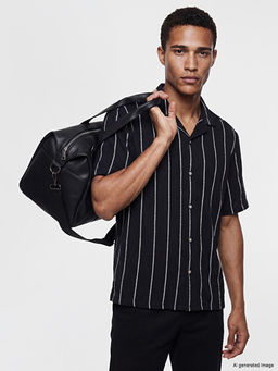 Regular Fit ?izgili Erkek Dokulu G?mlek
