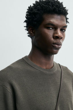 CAMISETA PUNTO PERLADO / Gris oscuro