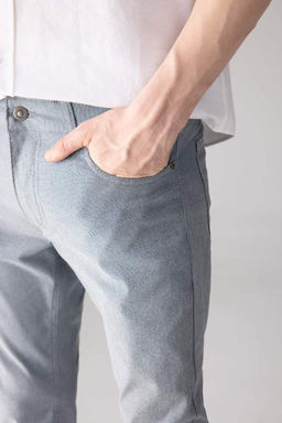 Брюки-чиносы узкого кроя из парусины - Defacto фото 5