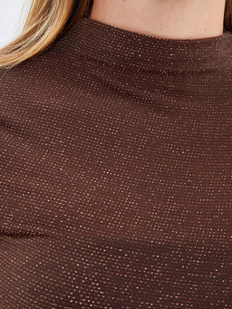 Dik Yaka Parlak G?r?n?ml? Kad?n Body