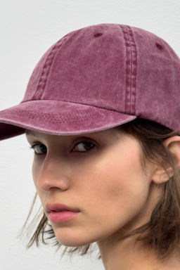 GORRA SARGA LISA / Rosado oscuro