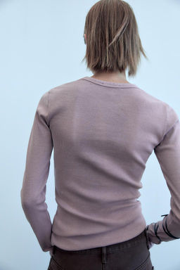 LONG SLEEVE WASHED EFFECT RIBBED T-SHIRT - Zara фото 24