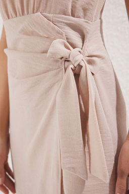 TRENDYOLMILLA Kahverengi Duz Midi Dokuma Elbise TWOSS25EL00777  фото 3