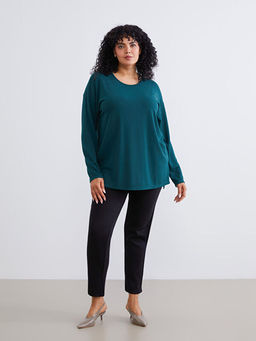 B?y?k Beden Bisiklet Yaka Oversize Kad?n Ti??rt