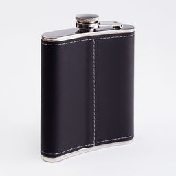 Подарочный набор 4 в 1: фляжка 240 мл, 2 стопки, воронка, черный - Simaland фото 3