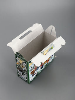 Цена за 10 шт. Подарочная коробка новогодняя «Чудо тройка» Чемоданчик малый, 17.3×6.5×15 см