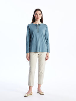 Ba?lamal? Yaka Nak??l? Uzun Kollu Kad?n Bluz