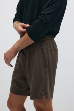 Pantal?n corto de deporte con DryMove - H&m фото 8