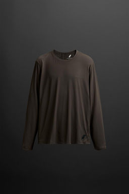 PERFORATED TRAINING T-SHIRT - Zara фото 6