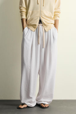 PANTAL?N FLUIDO RELAXED FIT / Blanco - Zara фото 2