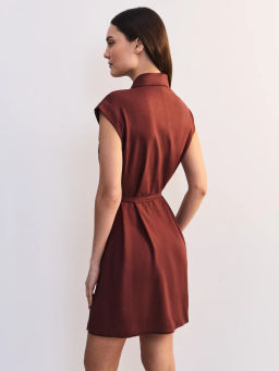 Льняное платье-рубашка с поясом ZR2605012907-21 / Zarina