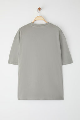 Gri Oversize/Genis Kesim Koala Nak?sl? %100 Pamuklu T-Shirt TMNSS23TS00243